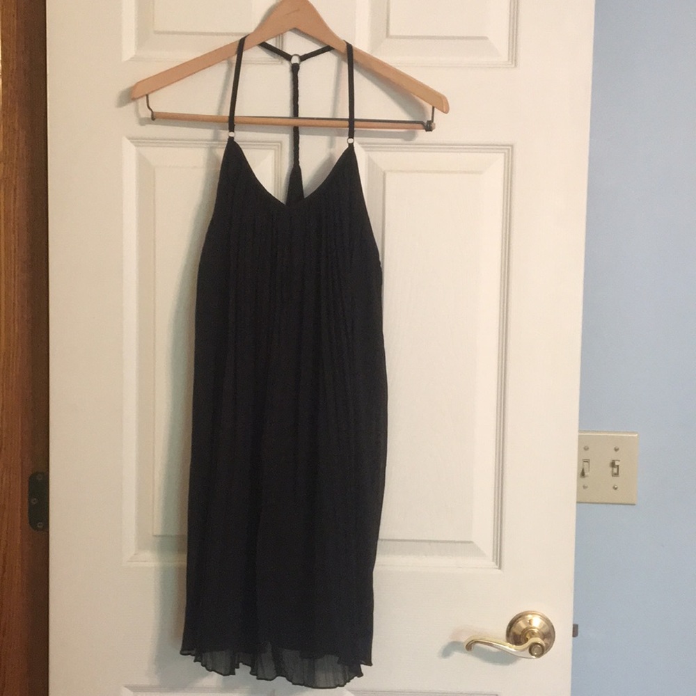 Abercrombie & Fitch Micro Pleated Black Dress - Picture 2 of 7
